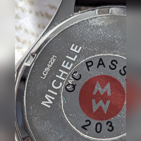 Michele Cape Watch - Picture 4 of 10